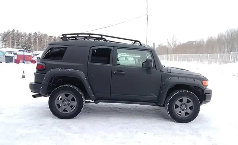 Toyota FJ Cruiser 2006 года за 12 000 000 тг. в Усть-Каменогорск фото 4