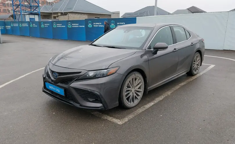 Toyota Camry 2022 года за 14 000 000 тг. в Шымкент