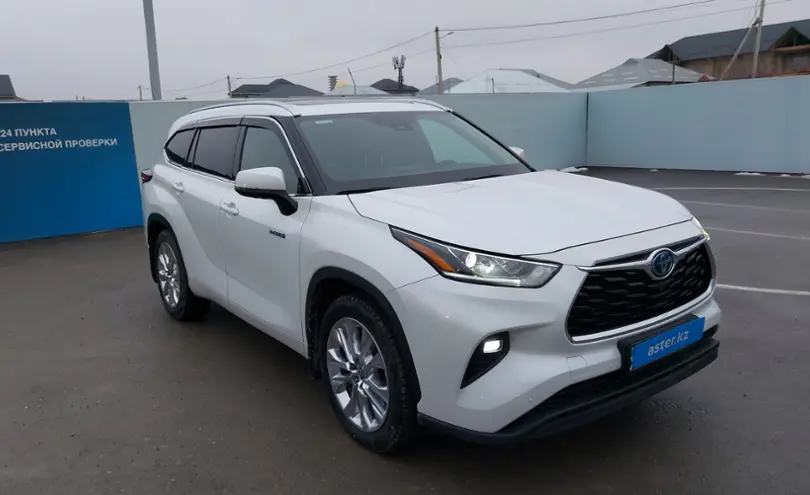 Toyota Highlander 2022 года за 21 000 000 тг. в Шымкент фото 2