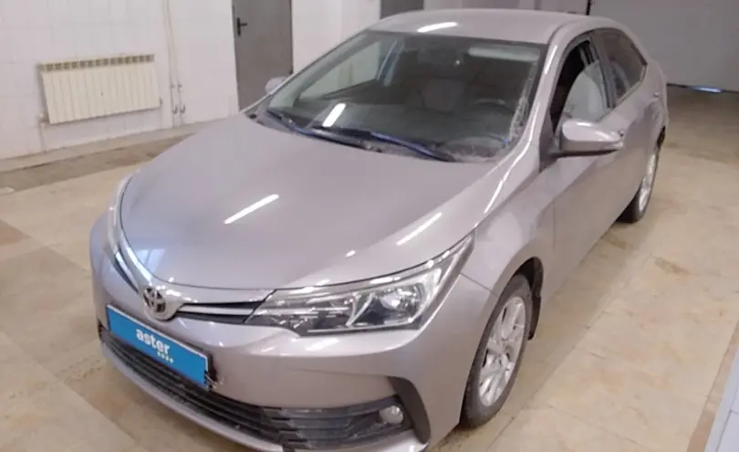 Toyota Corolla 2018 года за 8 200 000 тг. в Актобе