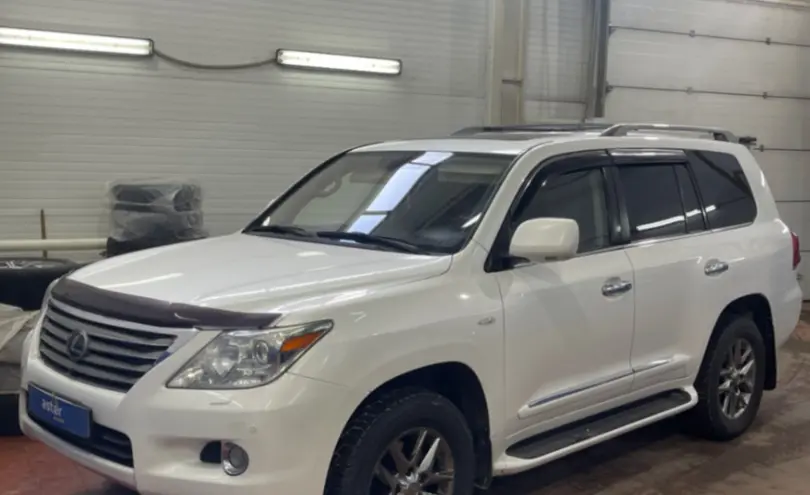 Lexus LX 2011 года за 22 000 000 тг. в Астана