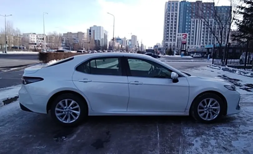 Toyota Camry 2023 года за 17 000 000 тг. в Астана фото 4