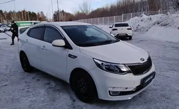 Kia Rio 2017 года за 5 500 000 тг. в Усть-Каменогорск фото 3