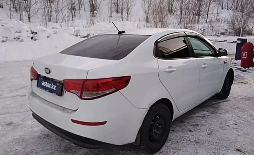 Kia Rio 2017 года за 5 500 000 тг. в Усть-Каменогорск фото 5