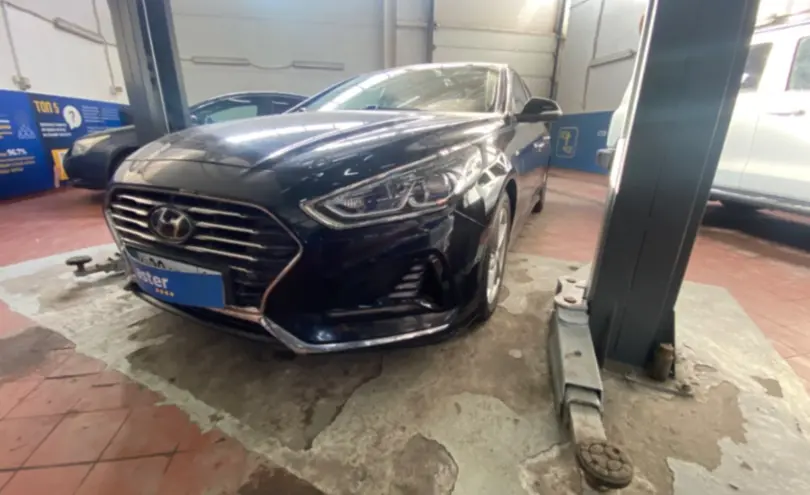 Hyundai Sonata 2020 года за 9 500 000 тг. в Астана