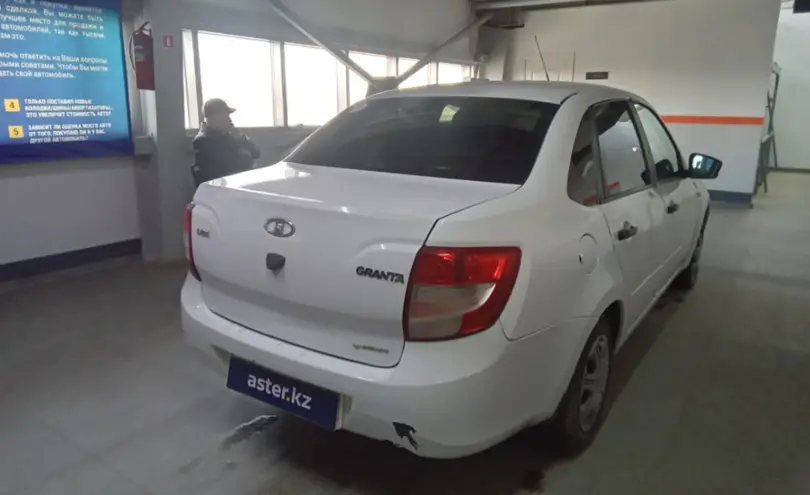 LADA (ВАЗ) Granta 2018 года за 3 000 000 тг. в Уральск фото 5