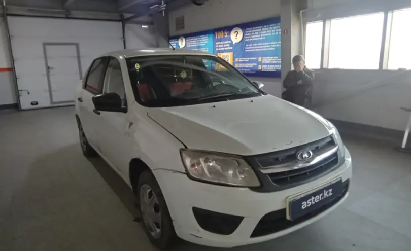 LADA (ВАЗ) Granta 2018 года за 3 000 000 тг. в Уральск фото 3