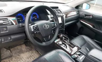 Toyota Camry 2015 года за 10 500 000 тг. в Шымкент фото 5