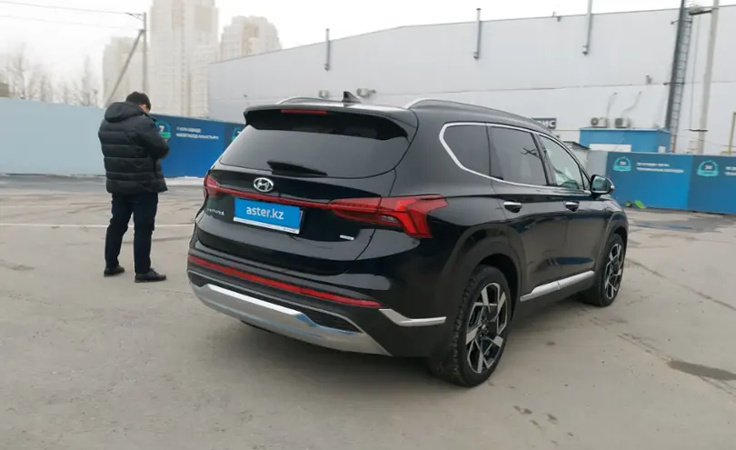 Hyundai Santa Fe 2022 года за 20 000 000 тг. в Шымкент фото 3