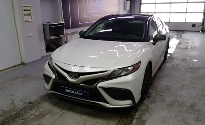 Toyota Camry 2022 года за 16 000 000 тг. в Павлодар