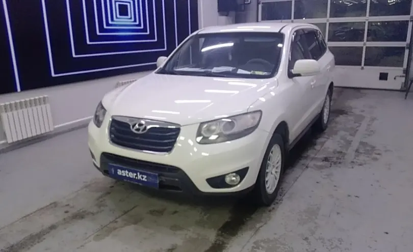 Hyundai Santa Fe 2012 года за 8 000 000 тг. в Павлодар