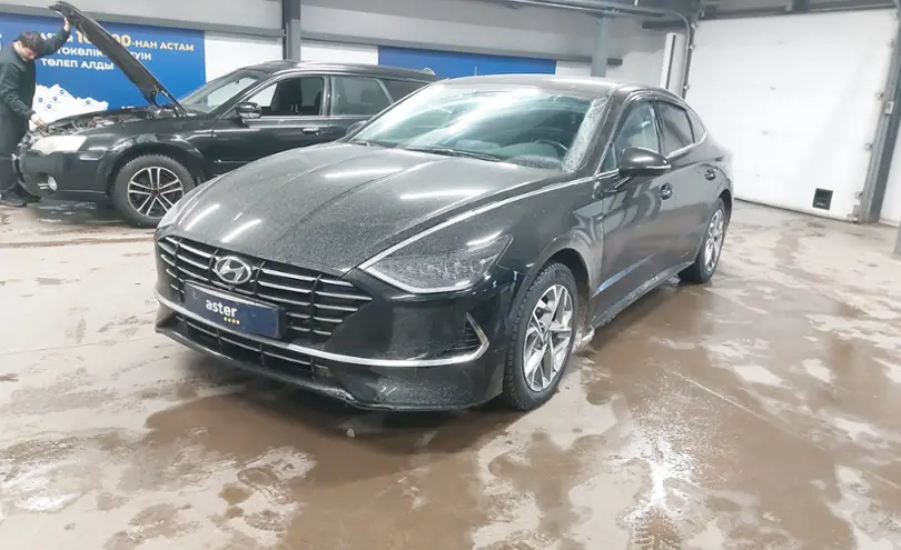 Hyundai Sonata 2023 года за 13 000 000 тг. в Астана