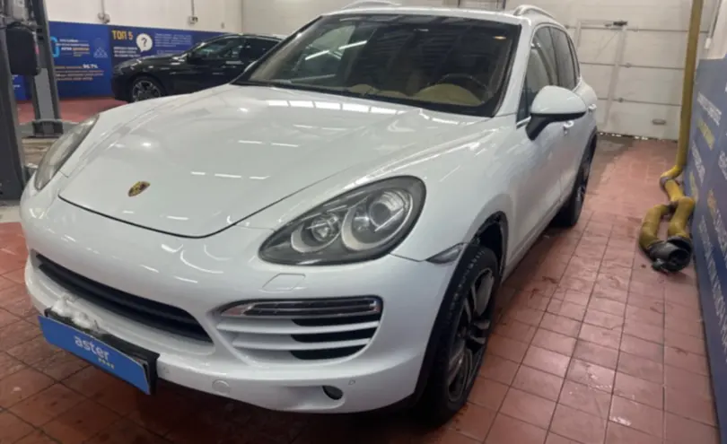 Porsche Cayenne 2012 года за 16 000 000 тг. в Астана