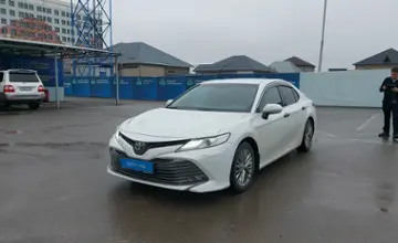 Toyota Camry 2018 года за 12 500 000 тг. в Шымкент фото 1