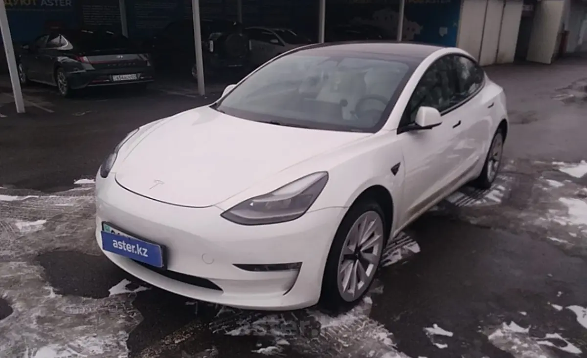 Tesla Model 3 2021 года за 15 900 000 тг. в Алматы