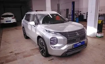 Mitsubishi Outlander 2023 года за 18 000 000 тг. в Актобе фото 3
