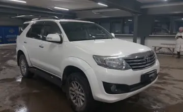 Toyota Fortuner 2014 года за 13 000 000 тг. в Астана фото 2