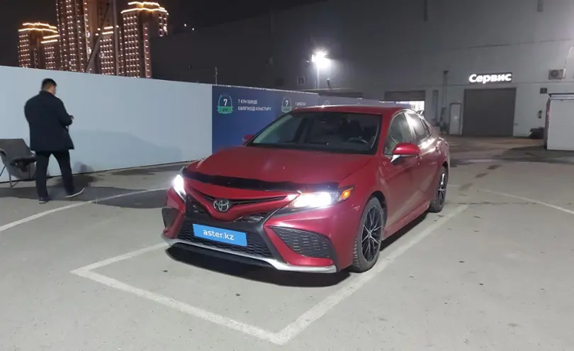 Toyota Camry 2022 года за 14 000 000 тг. в Шымкент