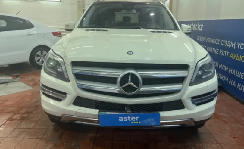 Mercedes-Benz GL-Класс 2013 года за 20 000 000 тг. в Астана фото 2