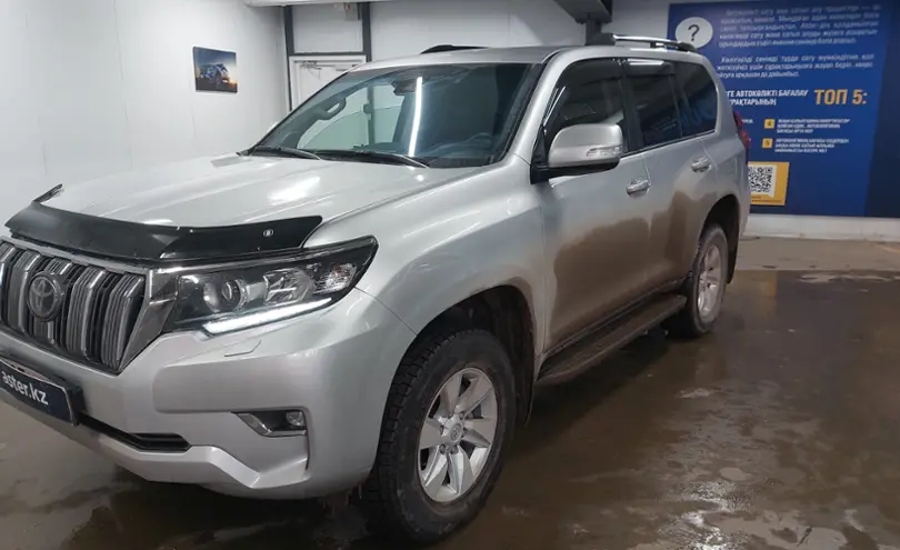 Toyota Land Cruiser Prado 2023 года за 28 000 000 тг. в Астана