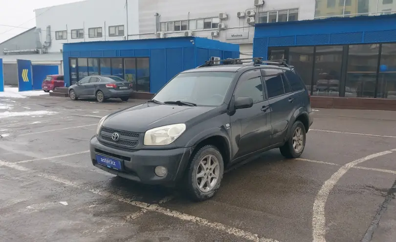 Toyota RAV4 2004 года за 5 500 000 тг. в Алматы