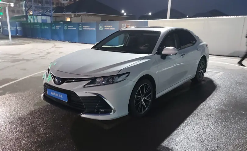 Toyota Camry 2024 года за 15 000 000 тг. в Шымкент