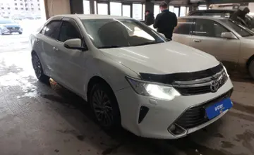 Toyota Camry 2015 года за 10 500 000 тг. в Астана фото 2