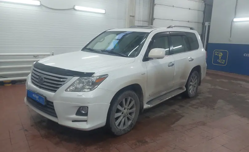 Lexus LX 2008 года за 19 000 000 тг. в Астана