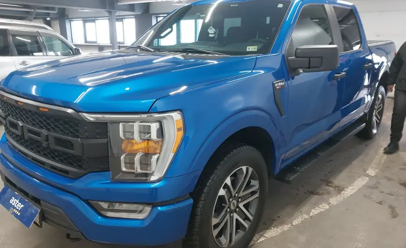 Ford F-150 2021 года за 30 000 000 тг. в Астана