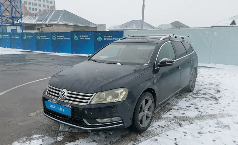 Volkswagen Passat 2011 года за 5 500 000 тг. в Шымкент