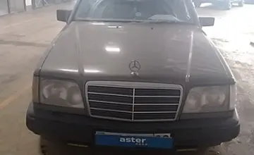 Mercedes-Benz W124 1988 года за 2 000 000 тг. в Караганда фото 2