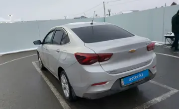 Chevrolet Onix 2023 года за 7 800 000 тг. в Шымкент фото 4