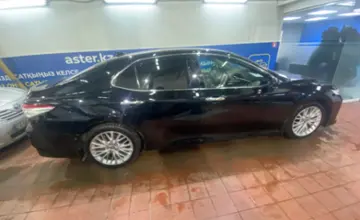 Toyota Camry 2018 года за 16 000 000 тг. в Астана фото 4