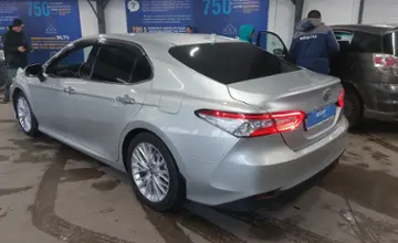 Toyota Camry 2020 года за 15 500 000 тг. в Астана фото 4