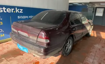 Nissan Maxima 1998 года за 2 000 000 тг. в Астана