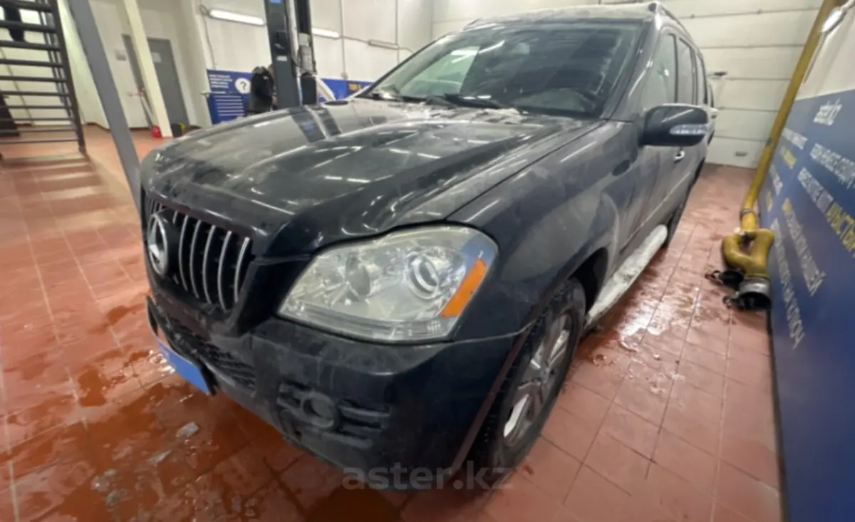 Mercedes-Benz GL-Класс 2008 года за 8 000 000 тг. в Астана