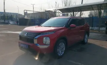 Mitsubishi Outlander 2022 года за 15 500 000 тг. в Алматы фото 1