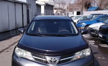 Toyota RAV4 2014 года за 9 900 000 тг. в Алматы фото 2