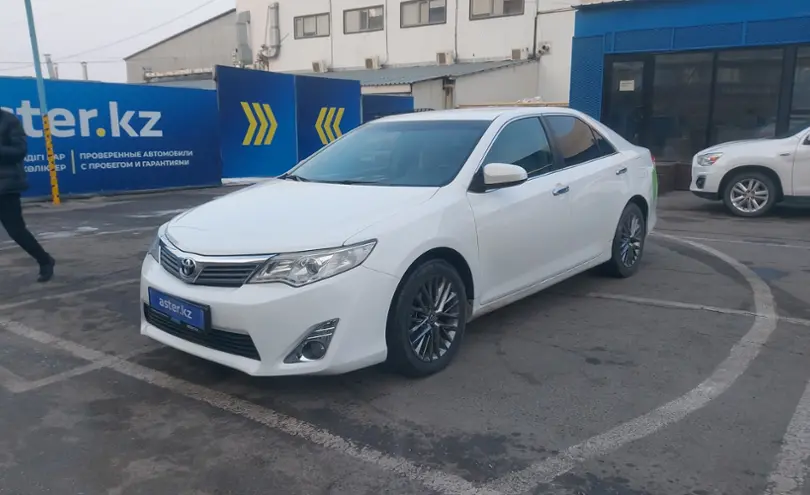 Toyota Camry 2011 года за 10 000 000 тг. в Алматы