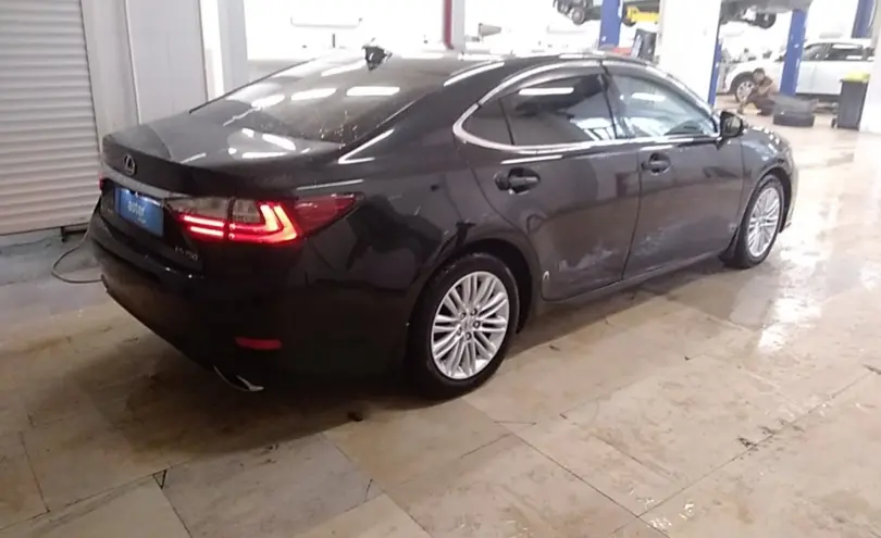 Lexus ES 2017 года за 18 000 000 тг. в Актобе фото 5