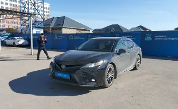 Toyota Camry 2017 года за 12 500 000 тг. в Шымкент фото 1