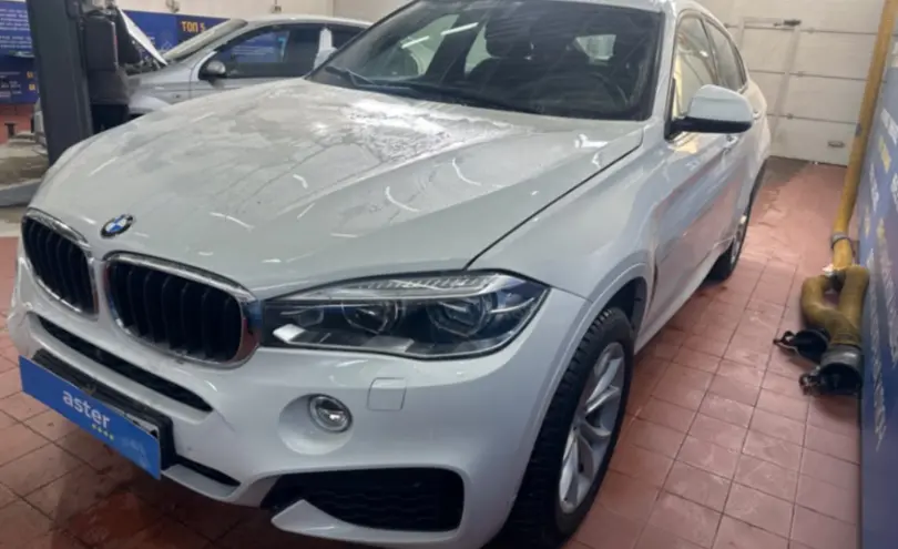 BMW X6 2017 года за 16 500 000 тг. в Астана