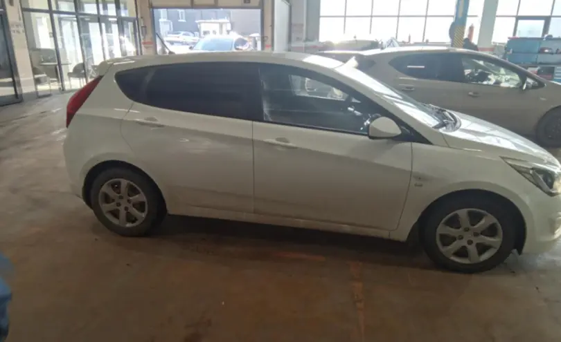 Hyundai Solaris 2014 года за 5 500 000 тг. в Караганда фото 4