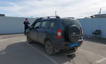 Chevrolet Niva 2014 года за 3 300 000 тг. в Шымкент фото 4