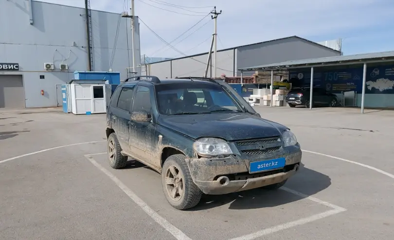 Chevrolet Niva 2014 года за 3 300 000 тг. в Шымкент фото 2