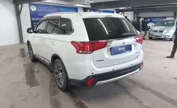 Mitsubishi Outlander 2016 года за 11 500 000 тг. в Астана фото 4
