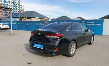 Hyundai Sonata 2019 года за 9 500 000 тг. в Шымкент фото 3