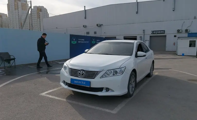 Toyota Camry 2013 года за 9 500 000 тг. в Шымкент