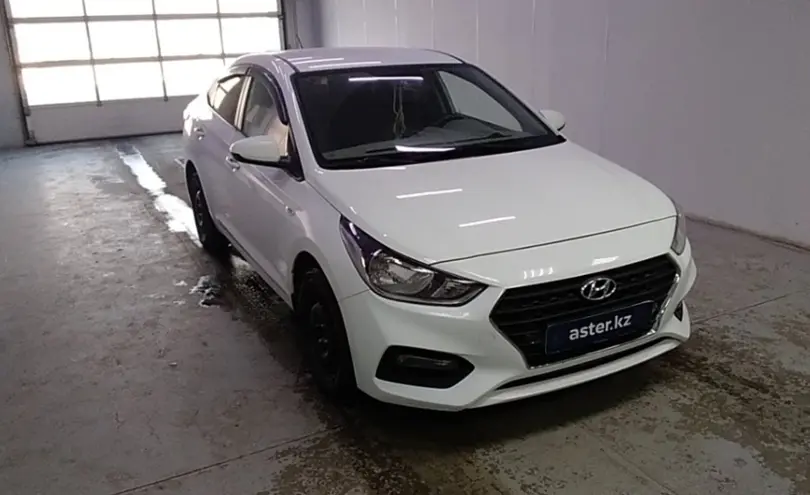 Hyundai Accent 2019 года за 7 500 000 тг. в Павлодар фото 3