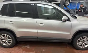 Volkswagen Tiguan 2014 года за 8 000 000 тг. в Астана фото 4